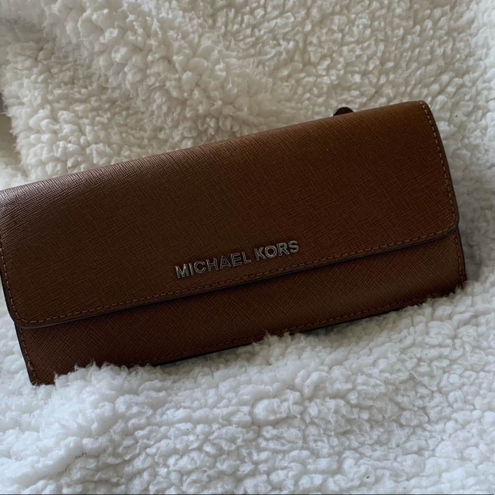 Michael Kors long wallet